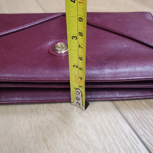 Vintage FS Originals Clutch Purse Genuine Leather Red Gold Envelope Zipper READ - Picture 14 of 14
